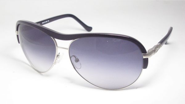 óculos de sol feminino modelo MT6140 PRATA com PRETO